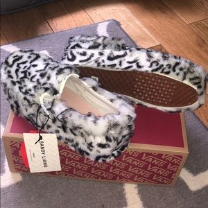 VANS x Sandy Liang Classic Slip-on Paws/True White